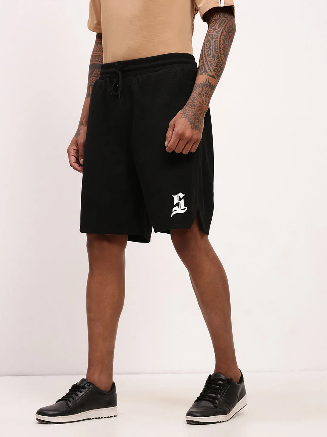 spandex blend Wrinkle Free Fabric Men's Black Solid Regular Fit Shorts