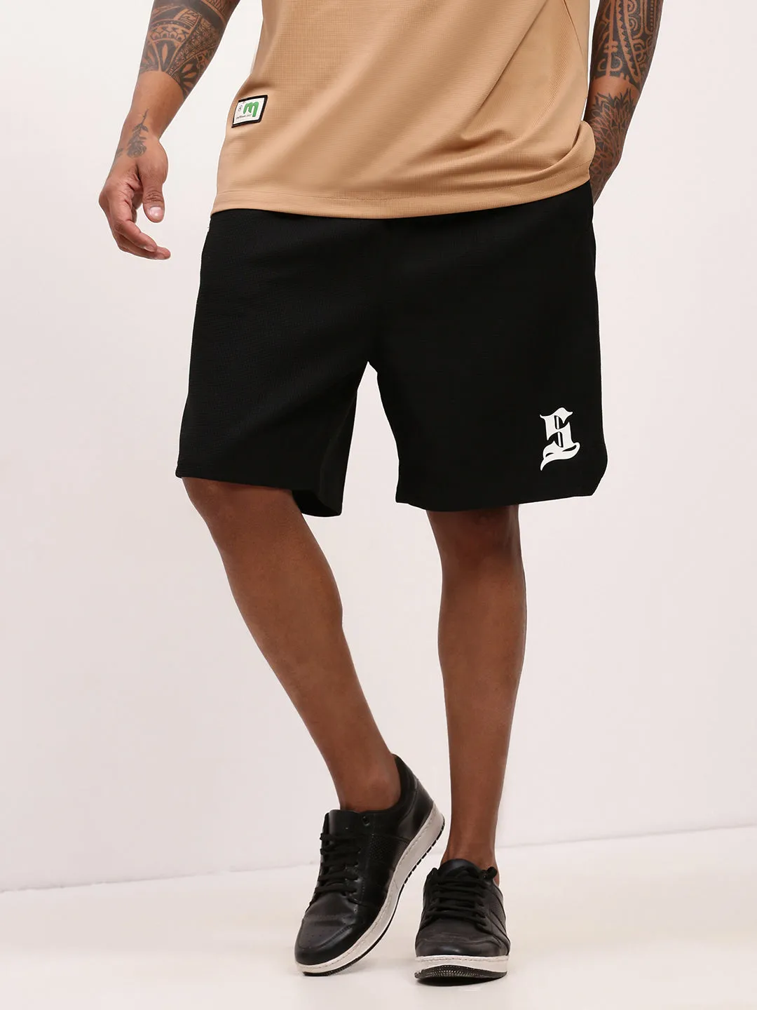 Stain Resistant Treatment Men's Black Solid Regular Fit Shorts