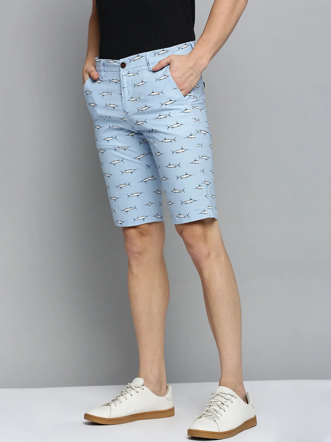 Beach essential Versatile Fit Men's Blue Conversational Printed Mid Rise Cotton Cambric Chino Shorts