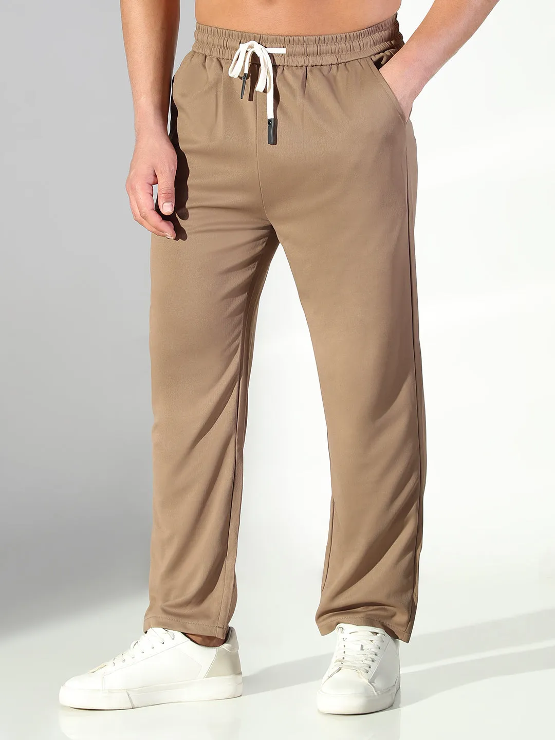 Non Irritating Seams Freedom Motion Men's Brown Solid Trousers