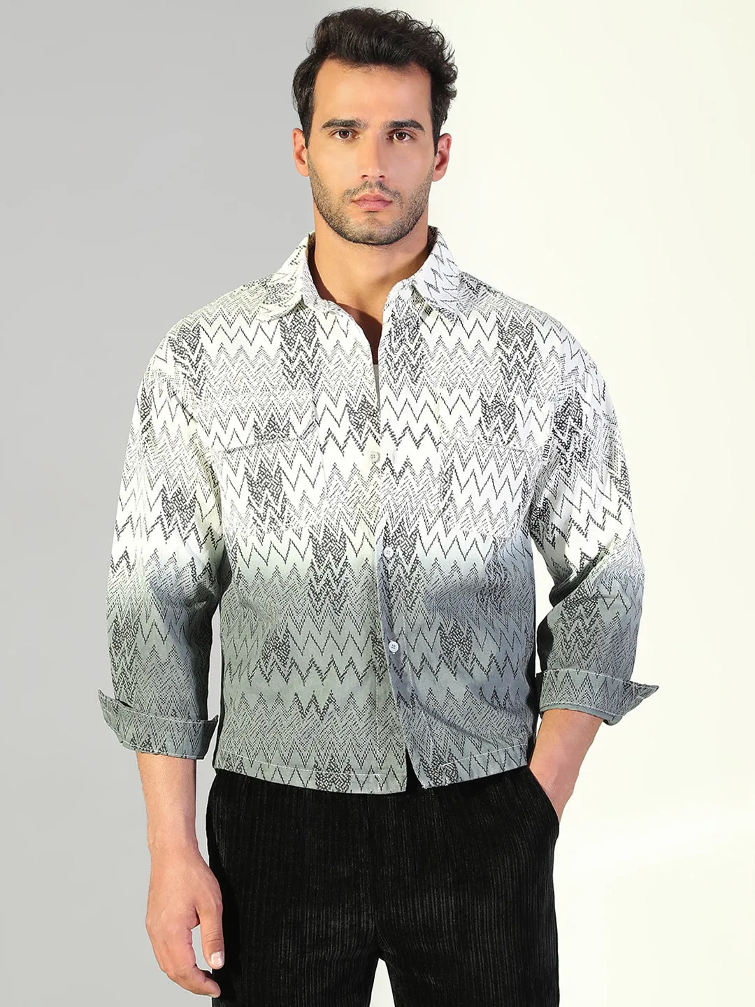 Soft and Relaxed Men's Chevron White Shacket