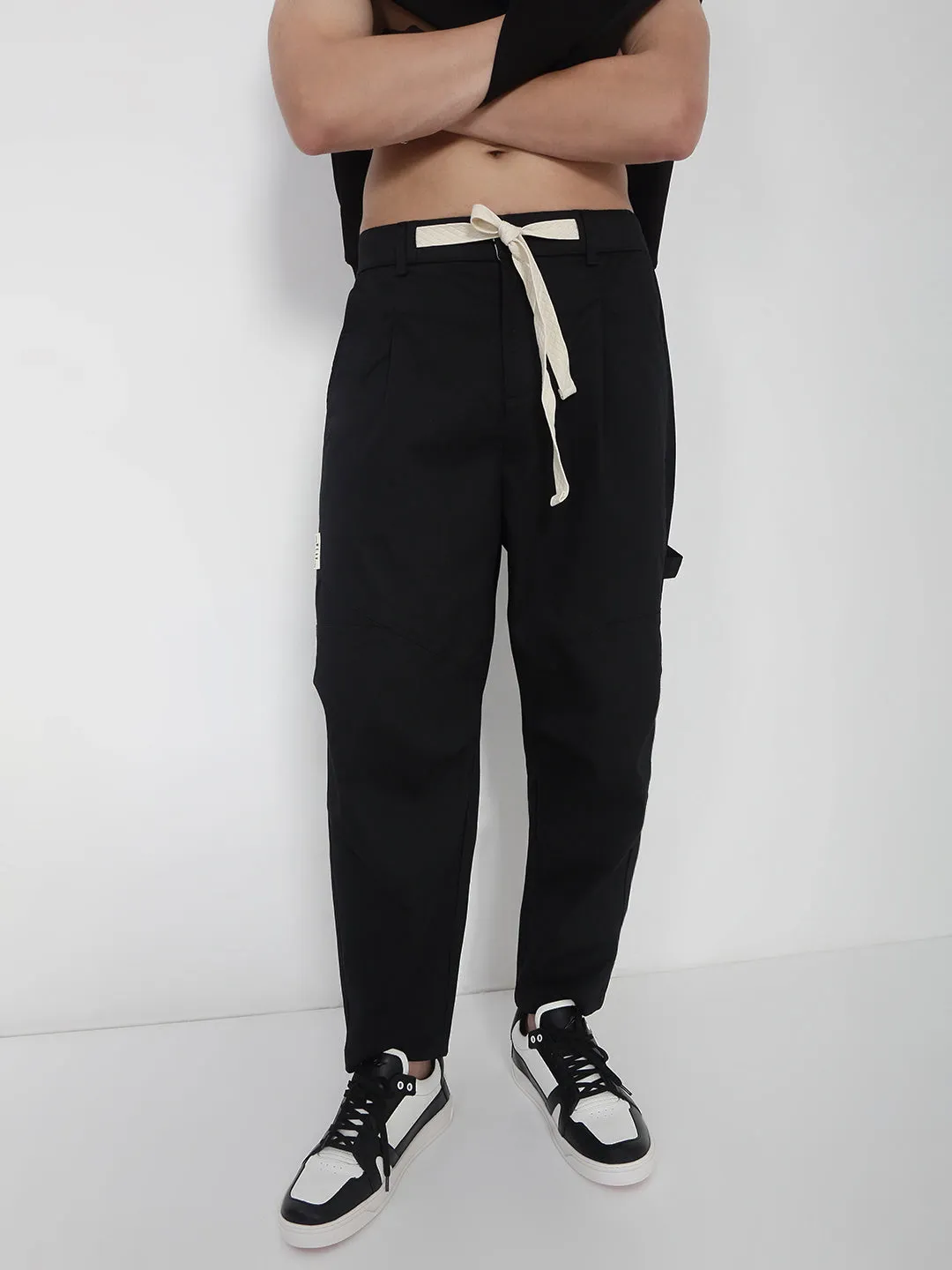 Men's Cotton Black Relaxed Fit Trousers Zip Pocket