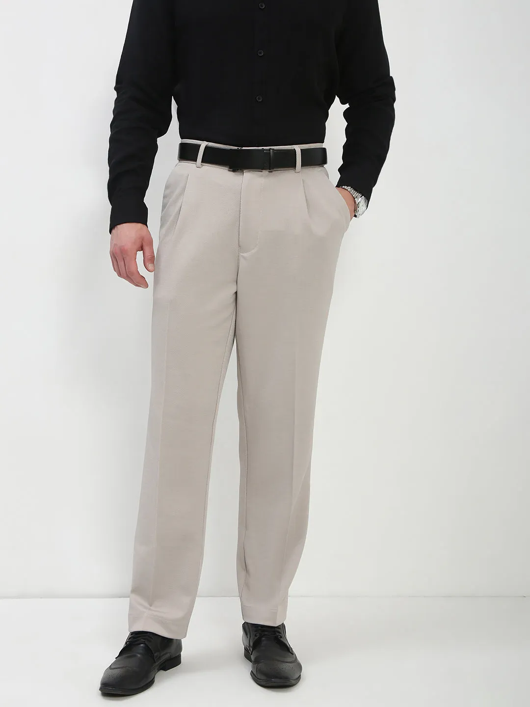 Classic Fit Thermal Insulation Layer Men's Cream Solid Formal Trousers