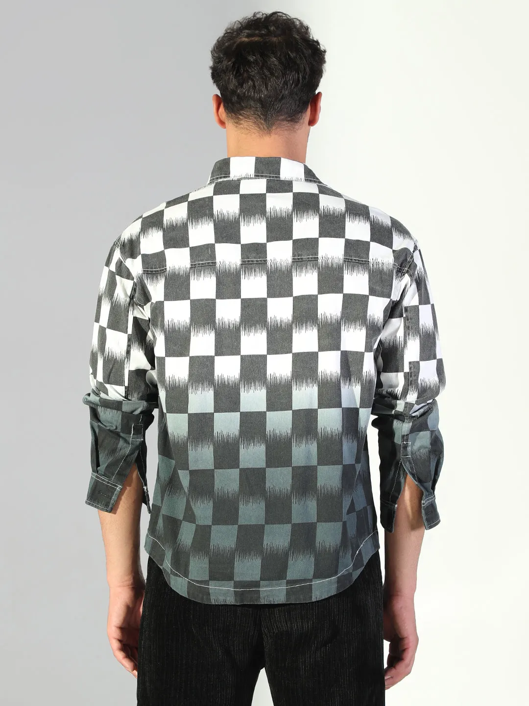 Curved Hemline Airflow Ventilation System Men's Geometric Grey & White Shacket