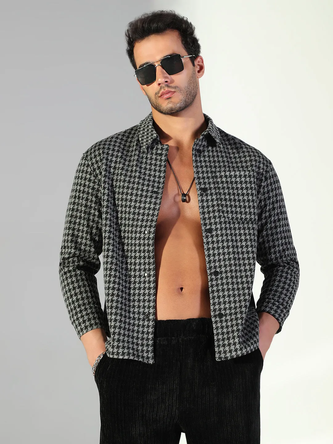 Breathable Layer Men's Houndstooth Grey Regular Fit Shacket