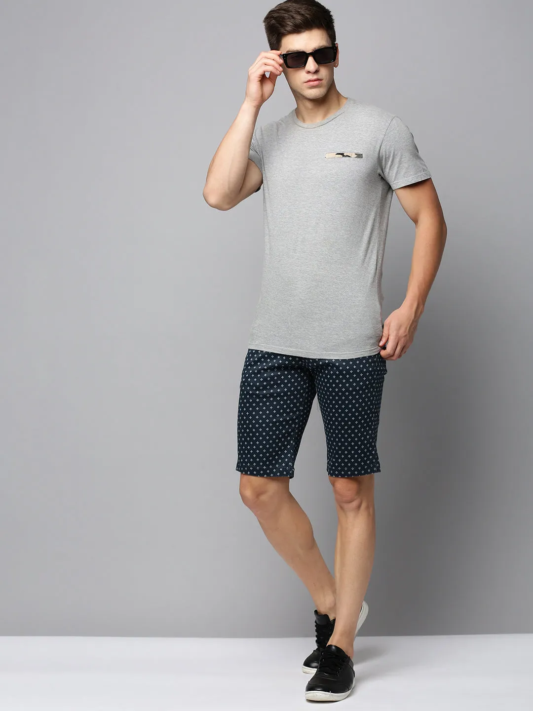 Flex Fit Design Clean Aesthetic Men's Navy Blue Regular Fit Printed Cotton Shorts