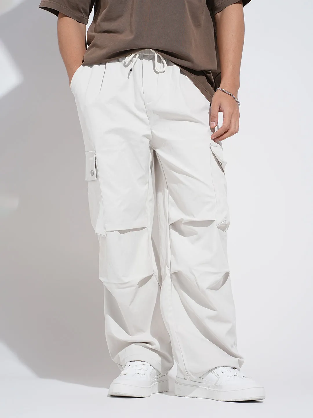 Wear Resistant Fabric Men's Off White Relaxed Fit Cargo Trousers
