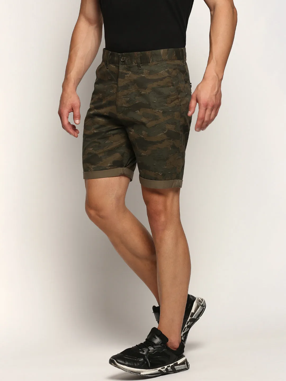 Chill Wear Weekend Wear Men's Olive Camouflage Printed Cotton Shorts