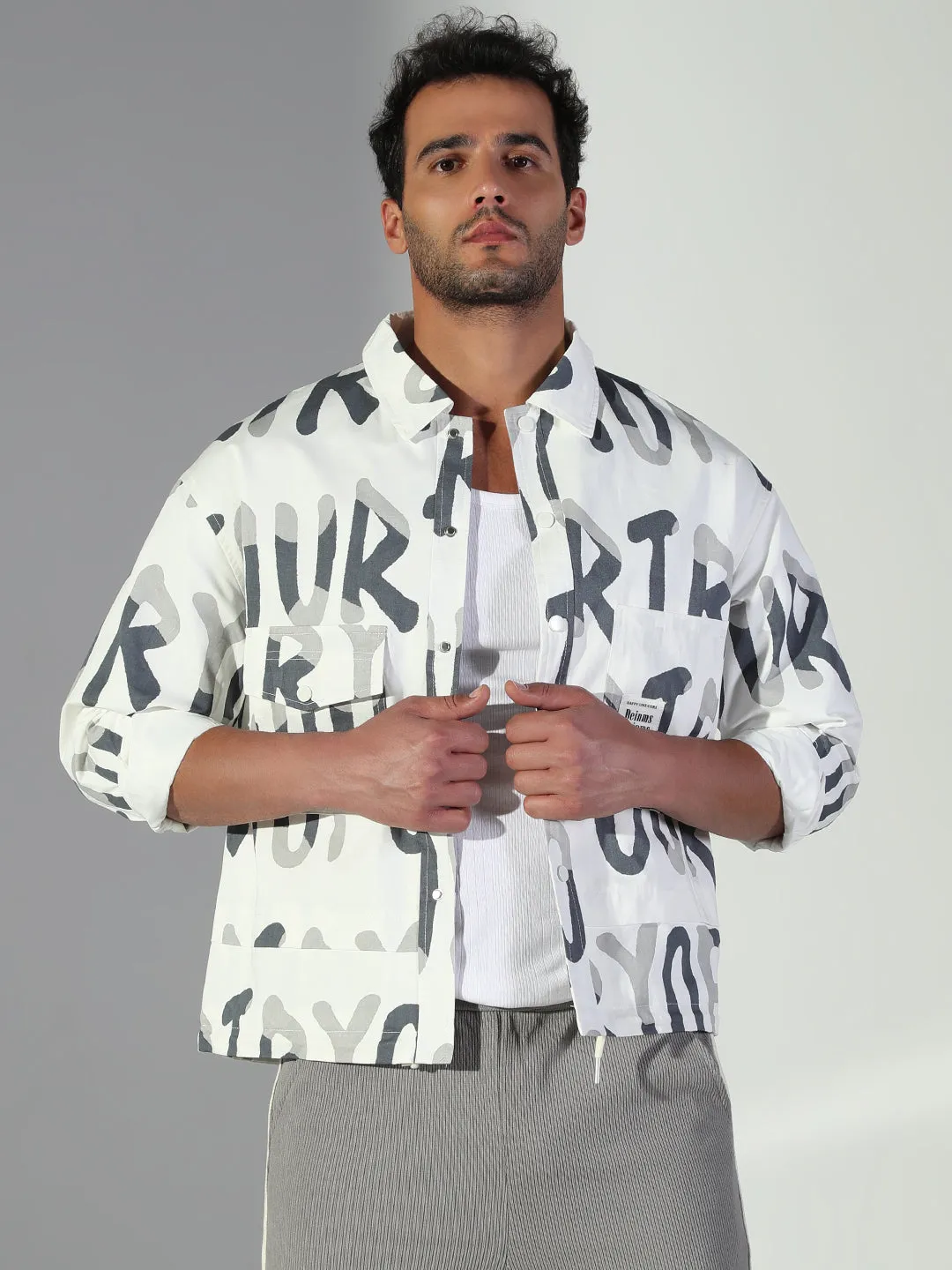 Smart Design Men's Typography White Oversized Shacket