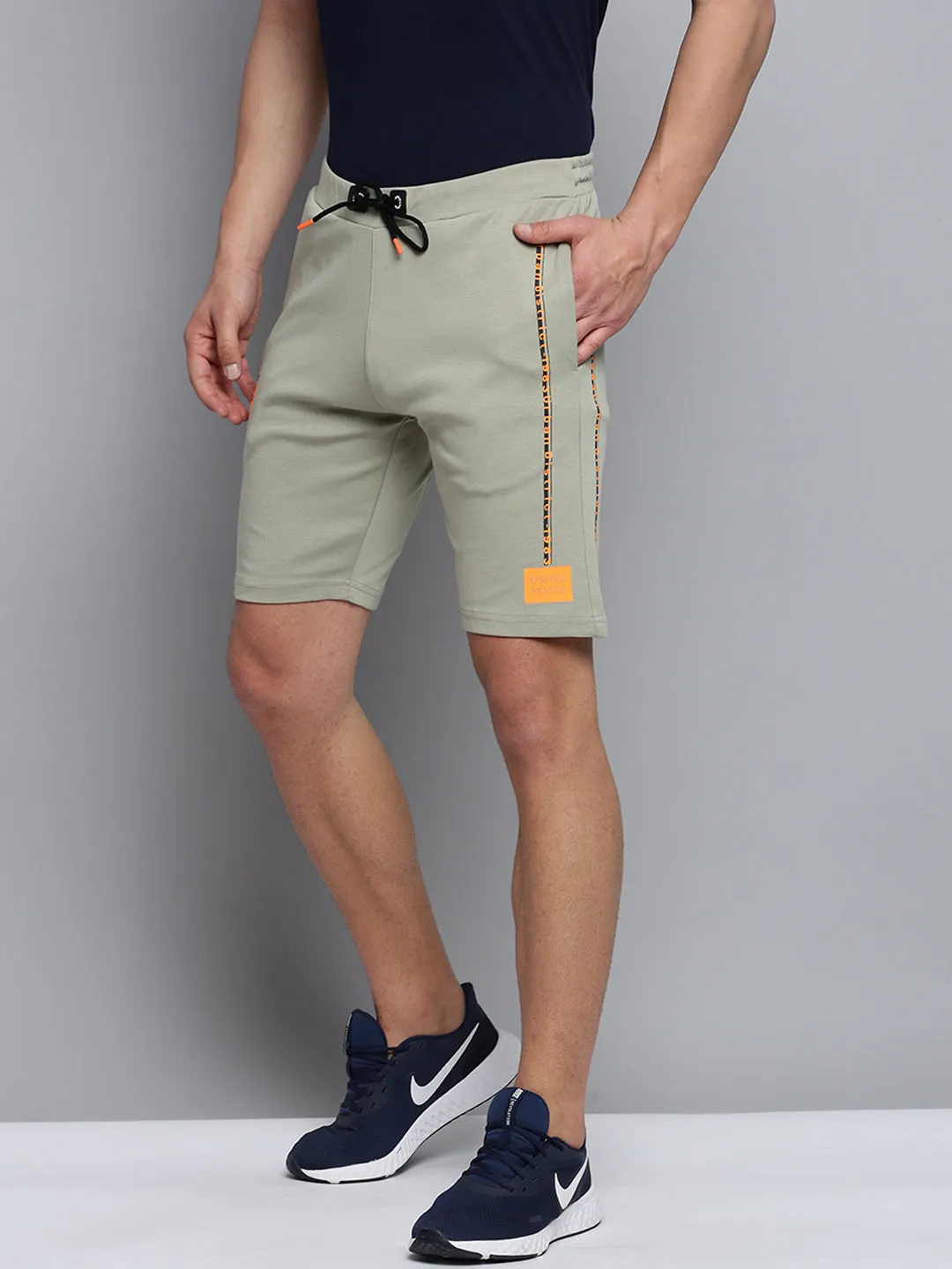 Men's Olive Regular Fit Sports Shorts Regular Fit Lightweight Design