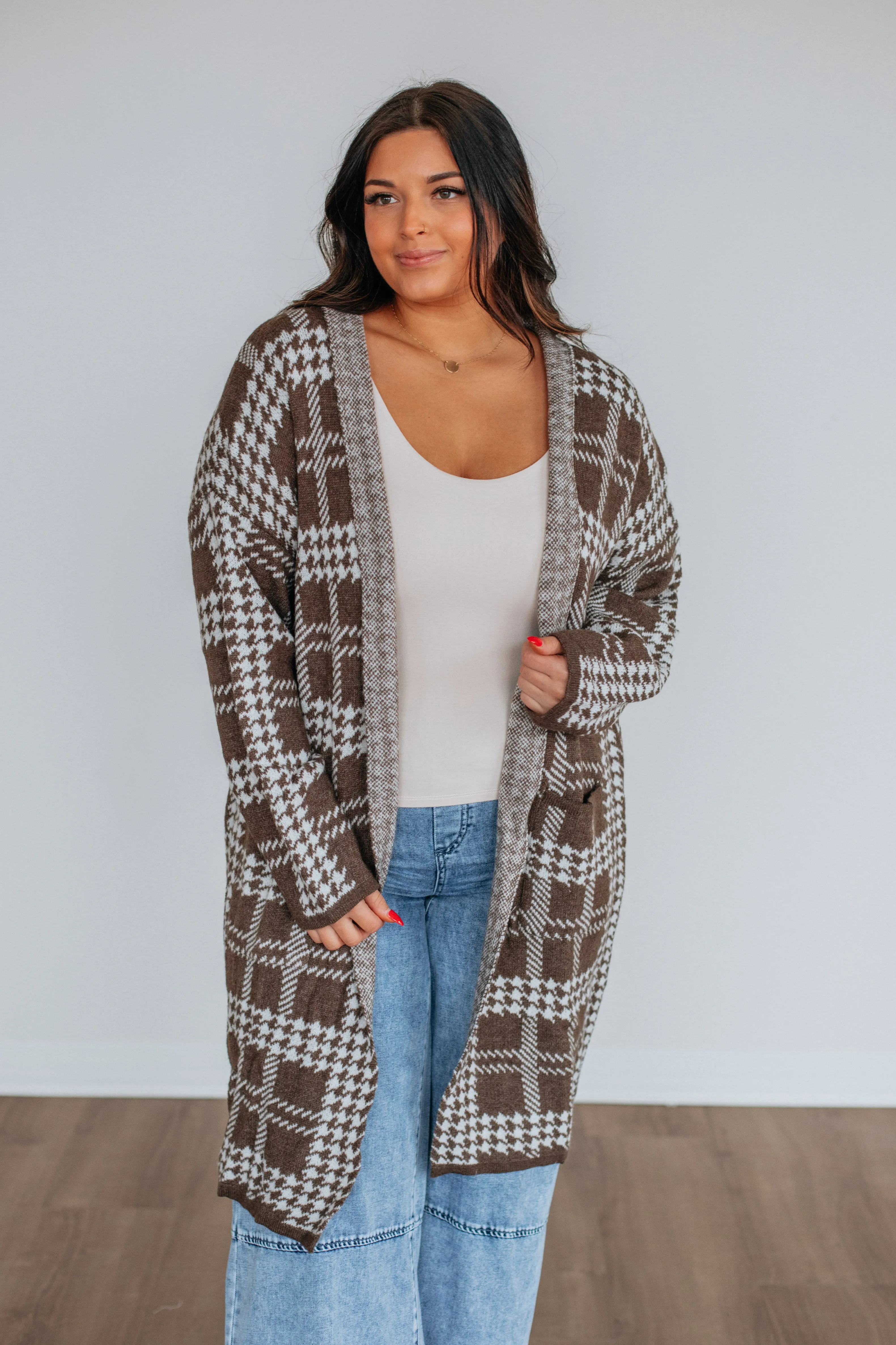 Jaylen Houndstooth Cardigan Street Style