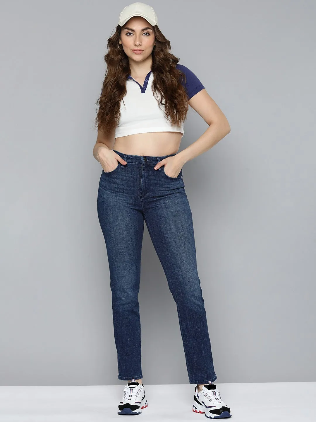 Women's Redloop 724 Blue Straight Fit High Rise Jeans Year Round Piece