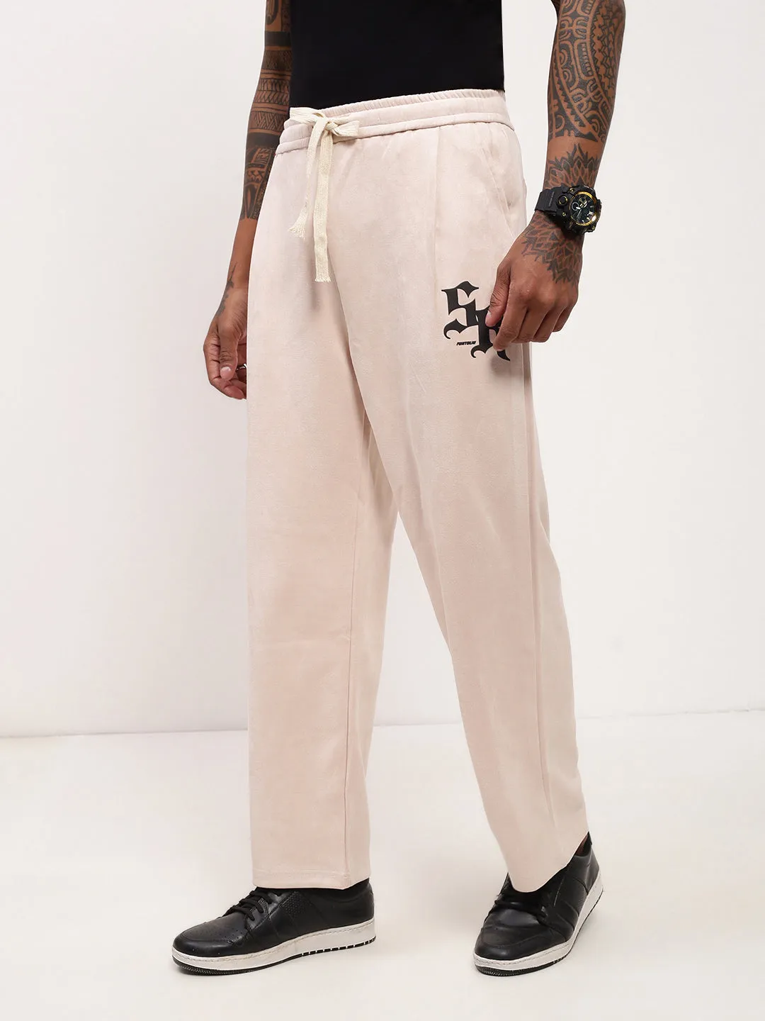 SustainableManufacturing Men's Cream Solid Straight Fit Trousers