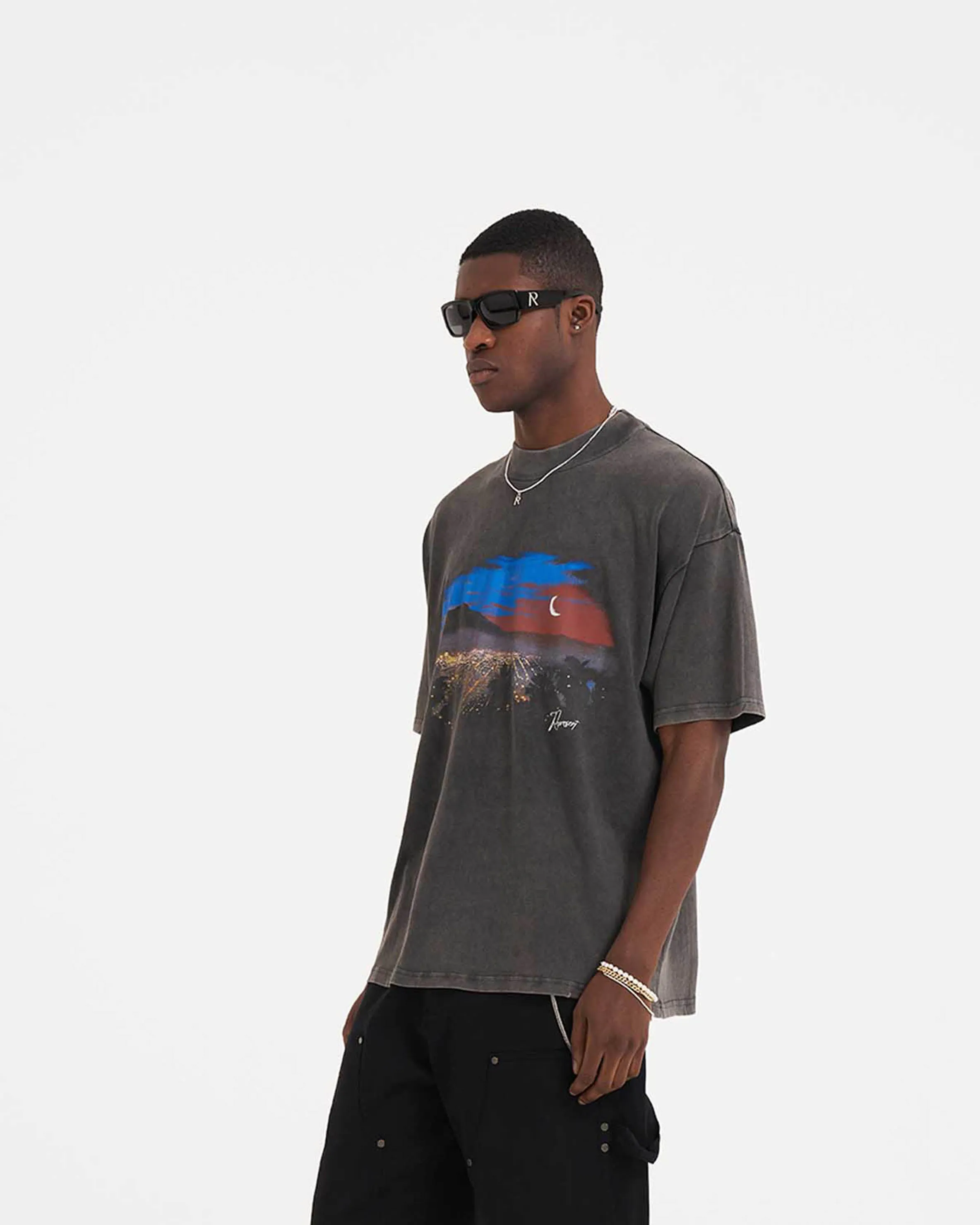 PocketDetail The Hills T-Shirt - Vintage Grey