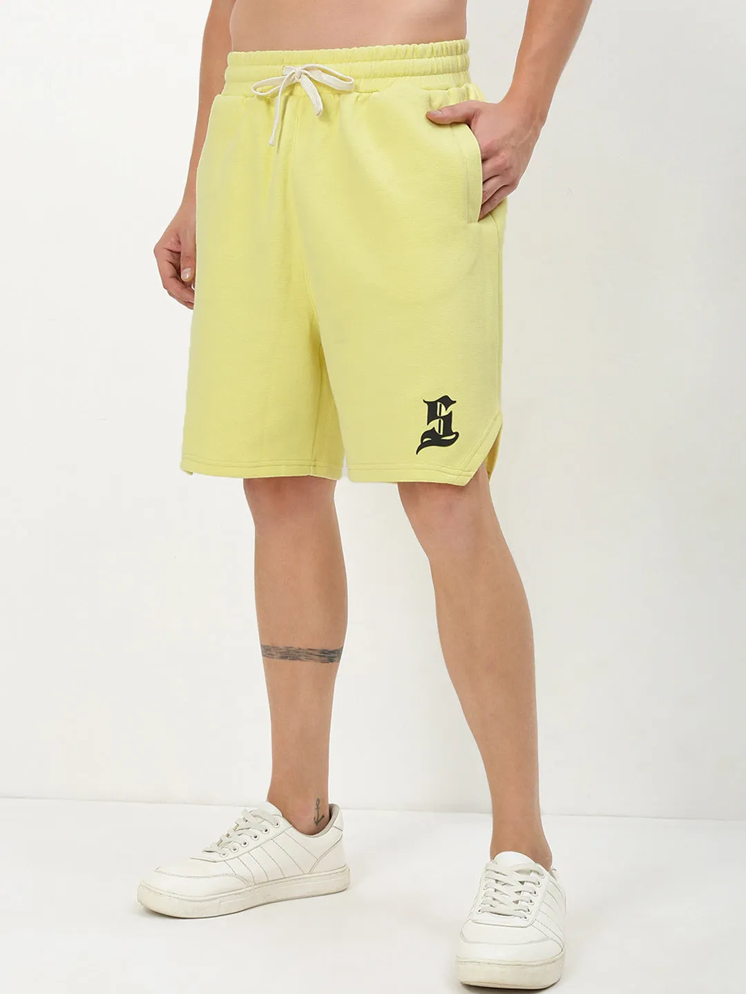 Body Movement Contemporary Design Men's Yellow Solid Shorts