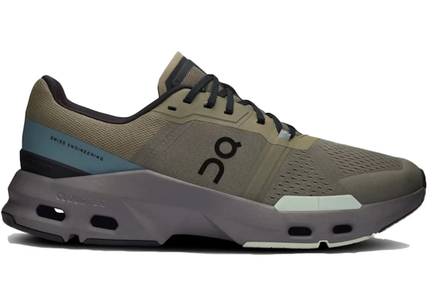 running in a spinning studio shoes On Running Cloudpulse Grove Lima