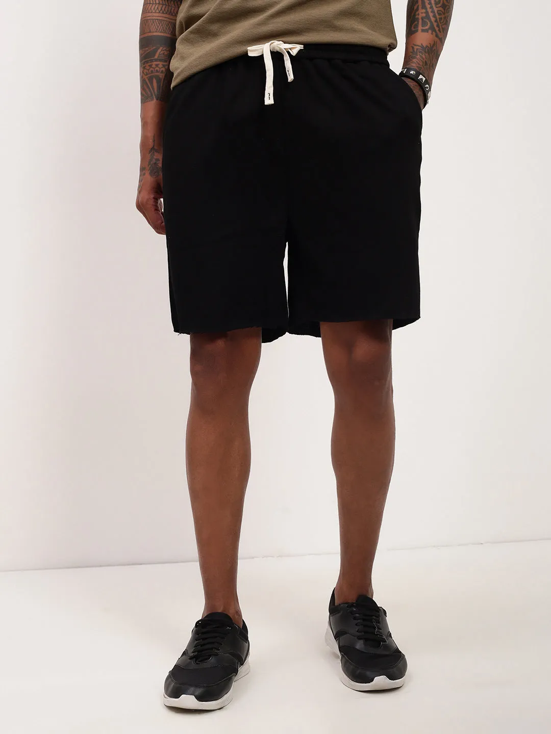 Flexibility Built-In Men's Black Solid Shorts