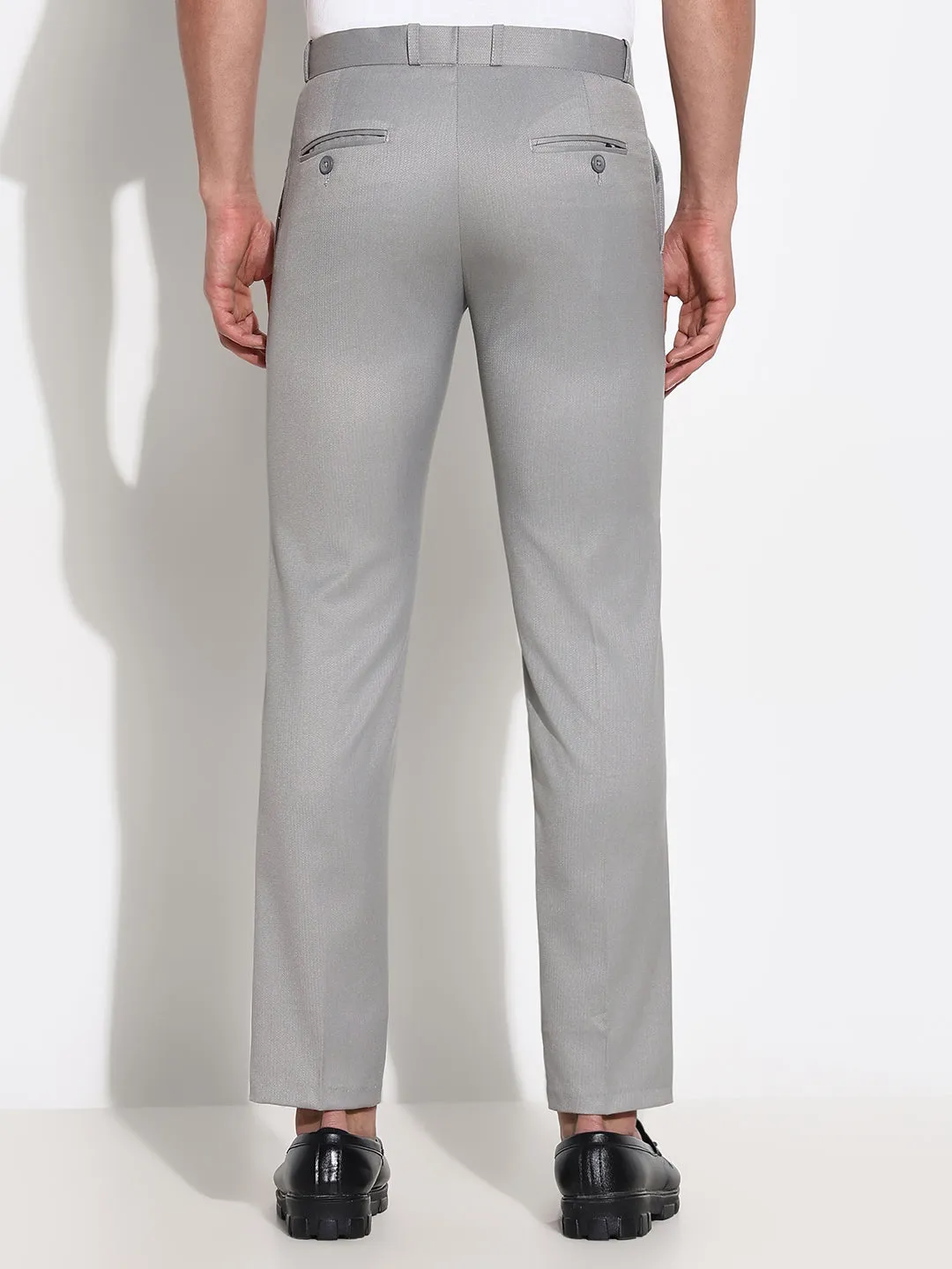 Active Layers Men's Grey Solid Low-Rise Trousers