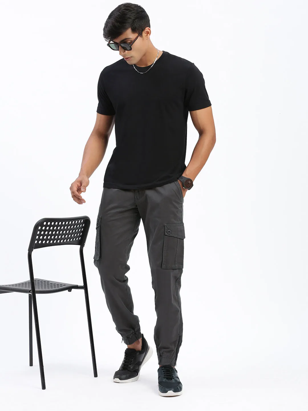 Men's Charcoal Comfort Slim Fit Low-Rise Joggers Trousers Trendy Vibe