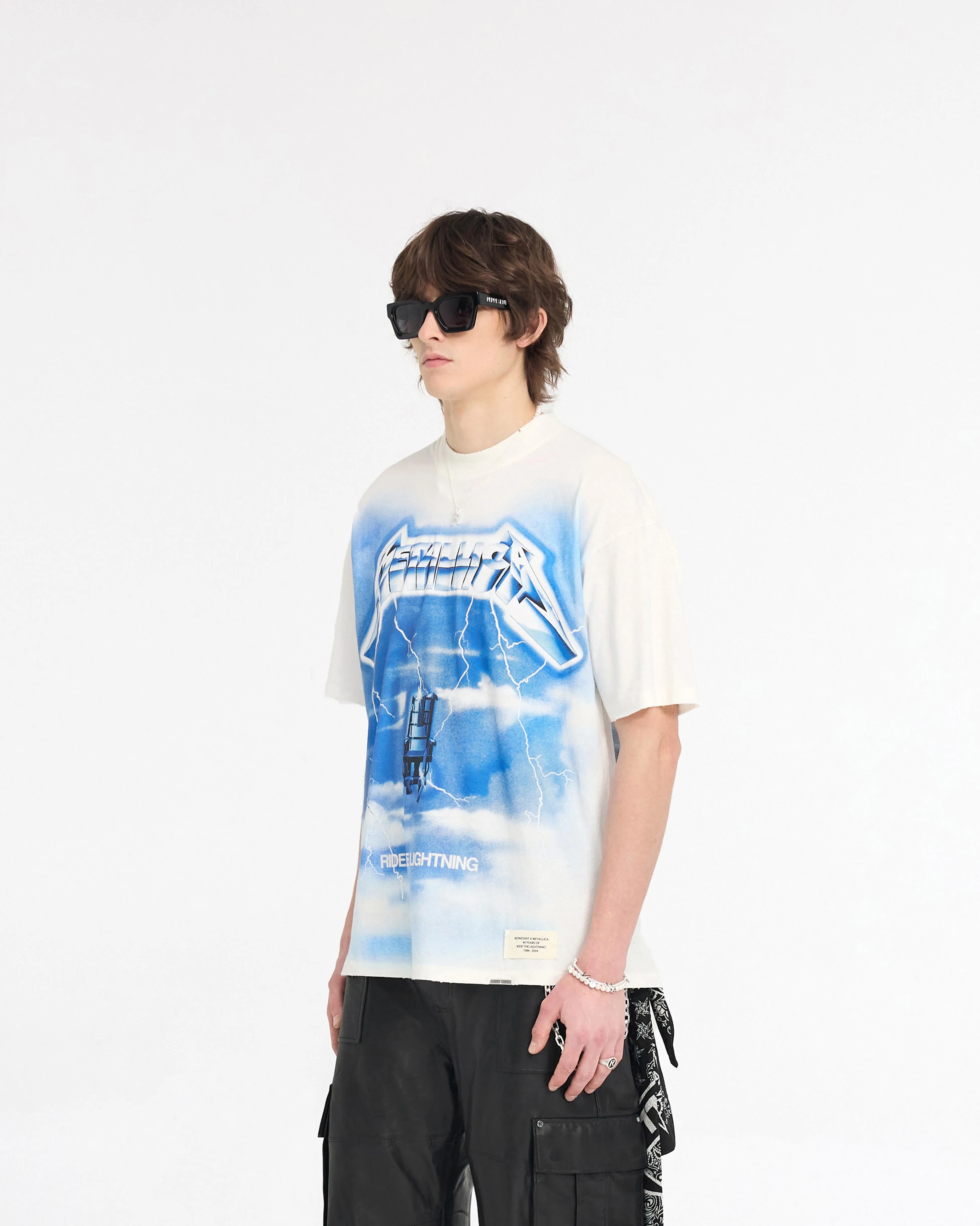 Minimalistic Wear Represent X Metallica Ride The Lightning T-Shirt - Flat White