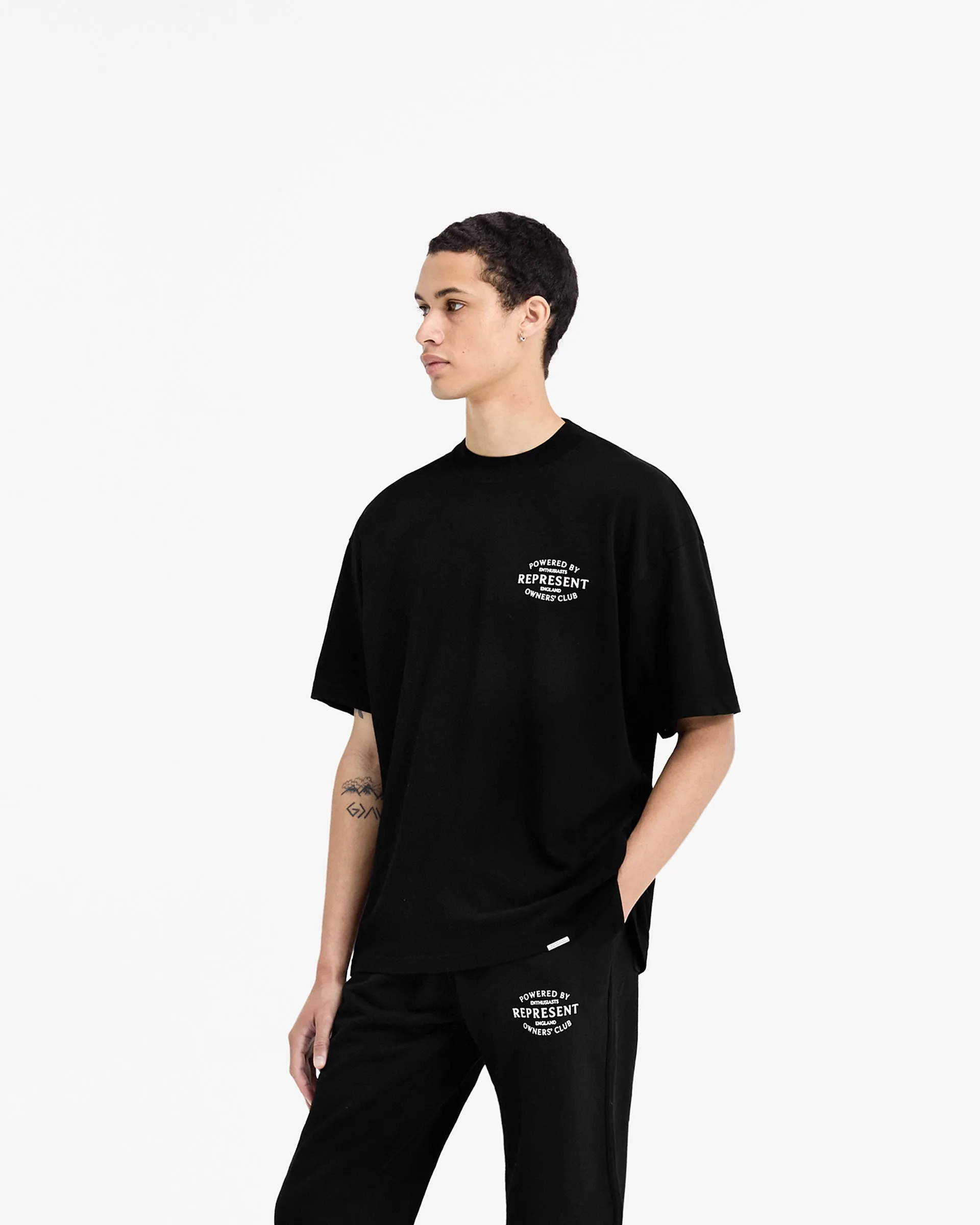 Represent Owners Club Stamp T-Shirt - Jet Black FadeResistant