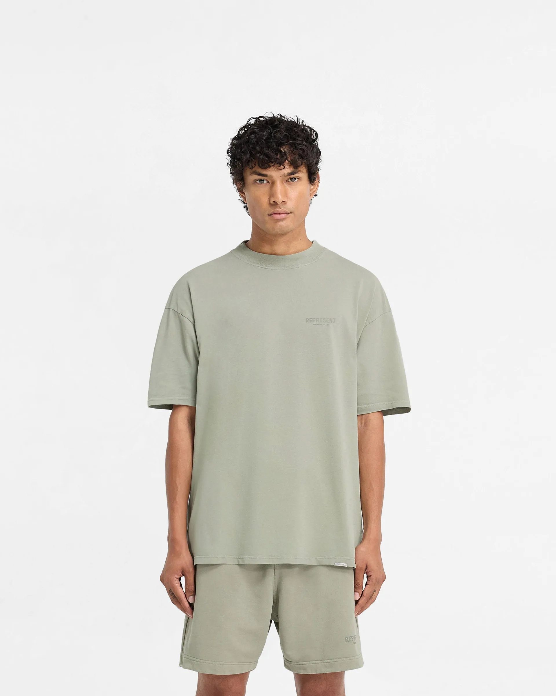 Represent Owners Club T-Shirt - Pastel Green Timeless Must-Have