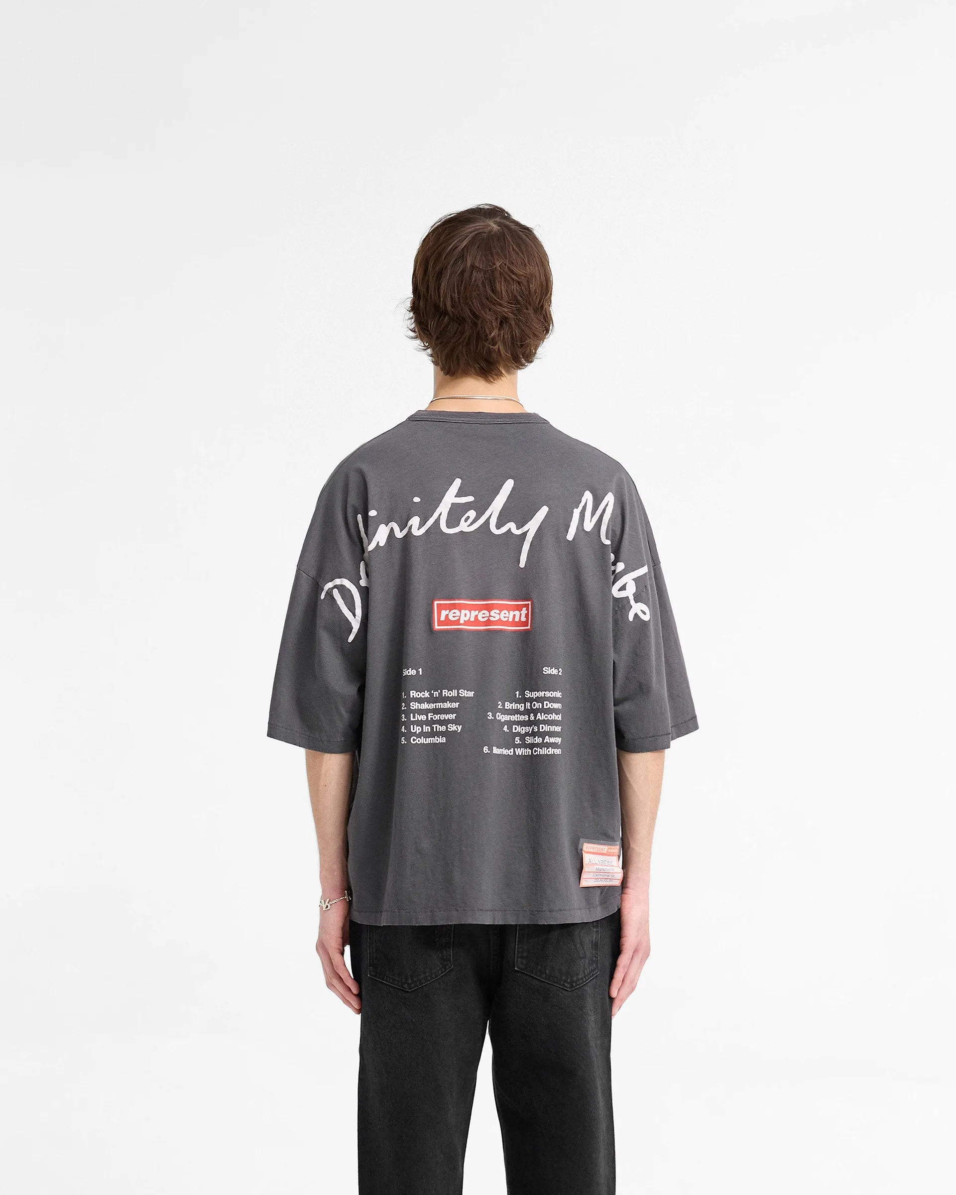 easygoing look Represent X Oasis Definitely Maybe T-Shirt - Washed Black