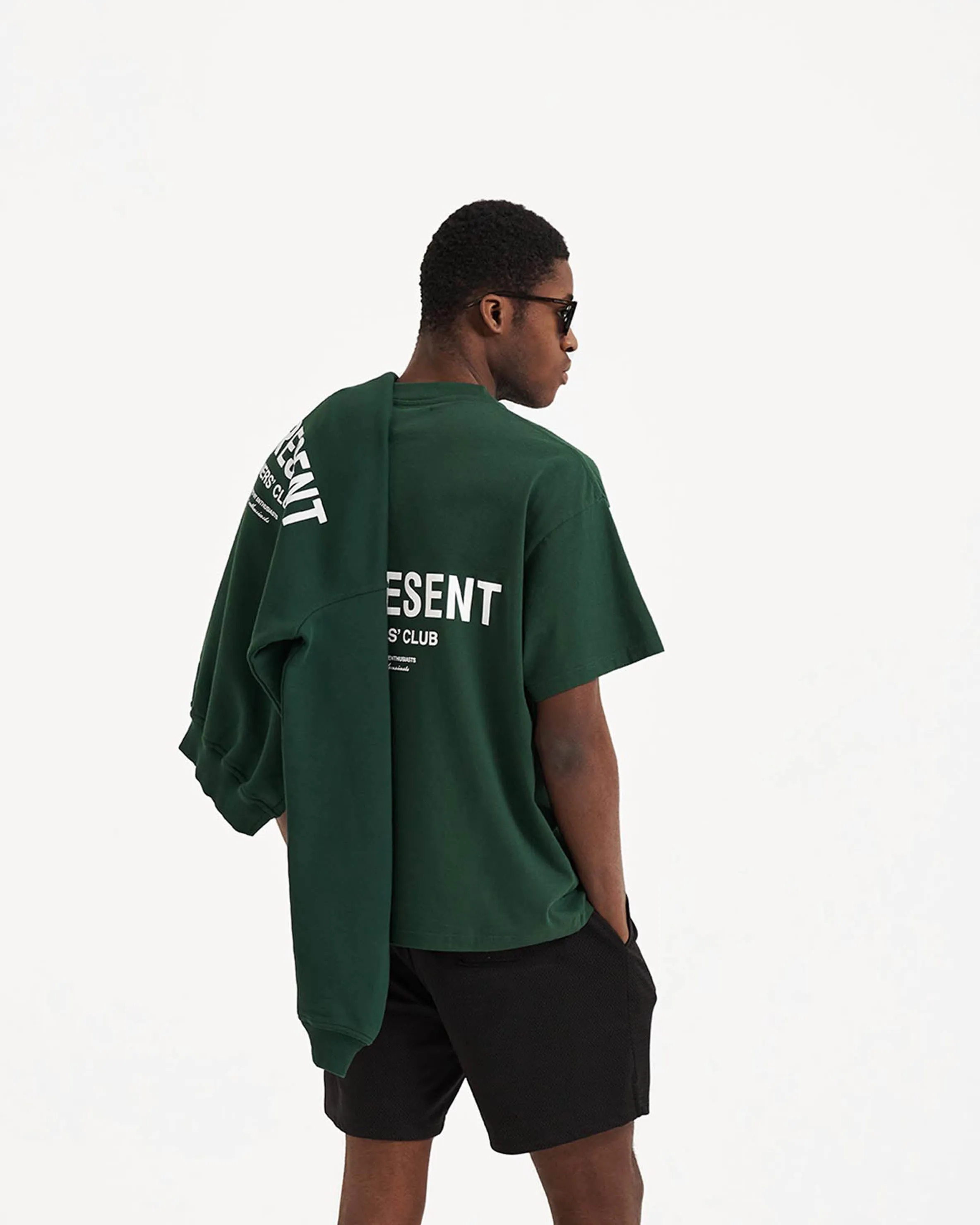 Represent Owners Club T-Shirt - Racing Green Weekend Style Trend