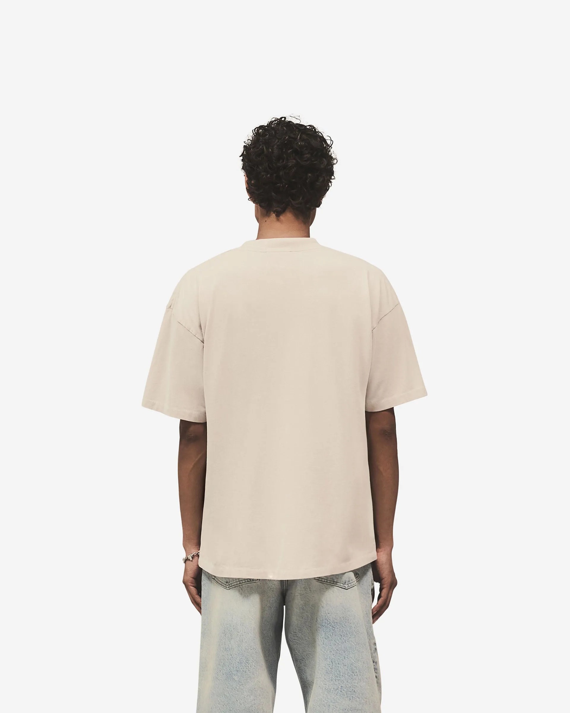 Script Logo T-Shirt - Concrete All-day Comfort