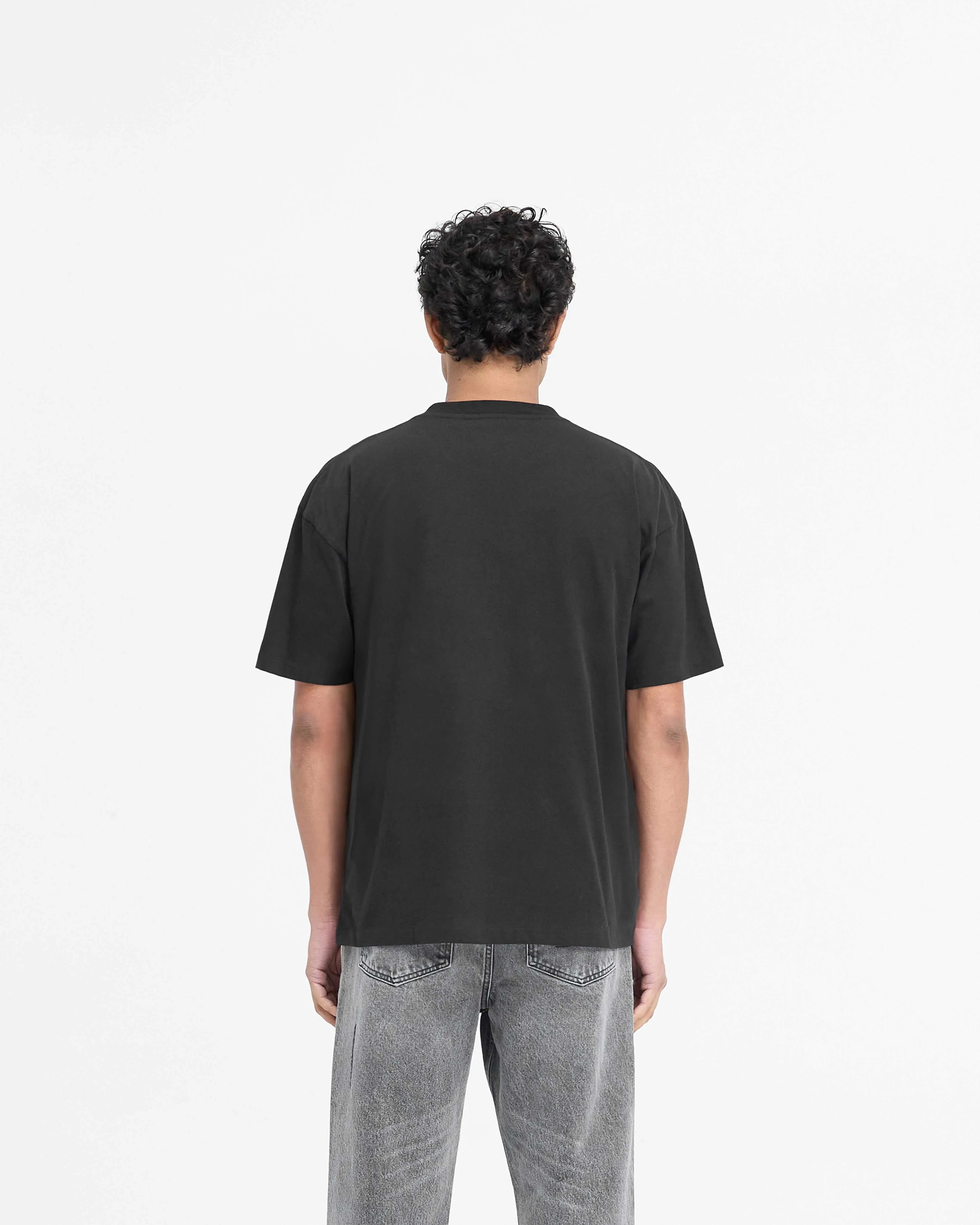 Serif Logo T-Shirt - Jet Black Sporty Flex Stretchable Armholes