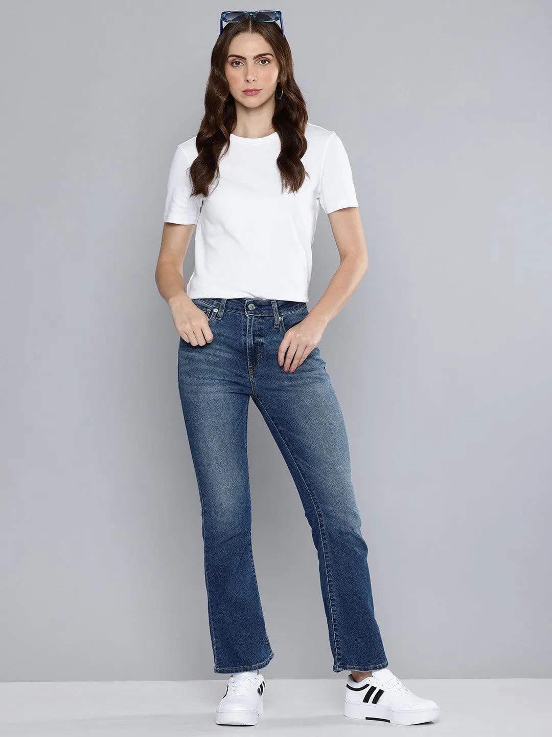 Lightweight Feel Women's 725 Blue Flared Fit High Rise Jeans