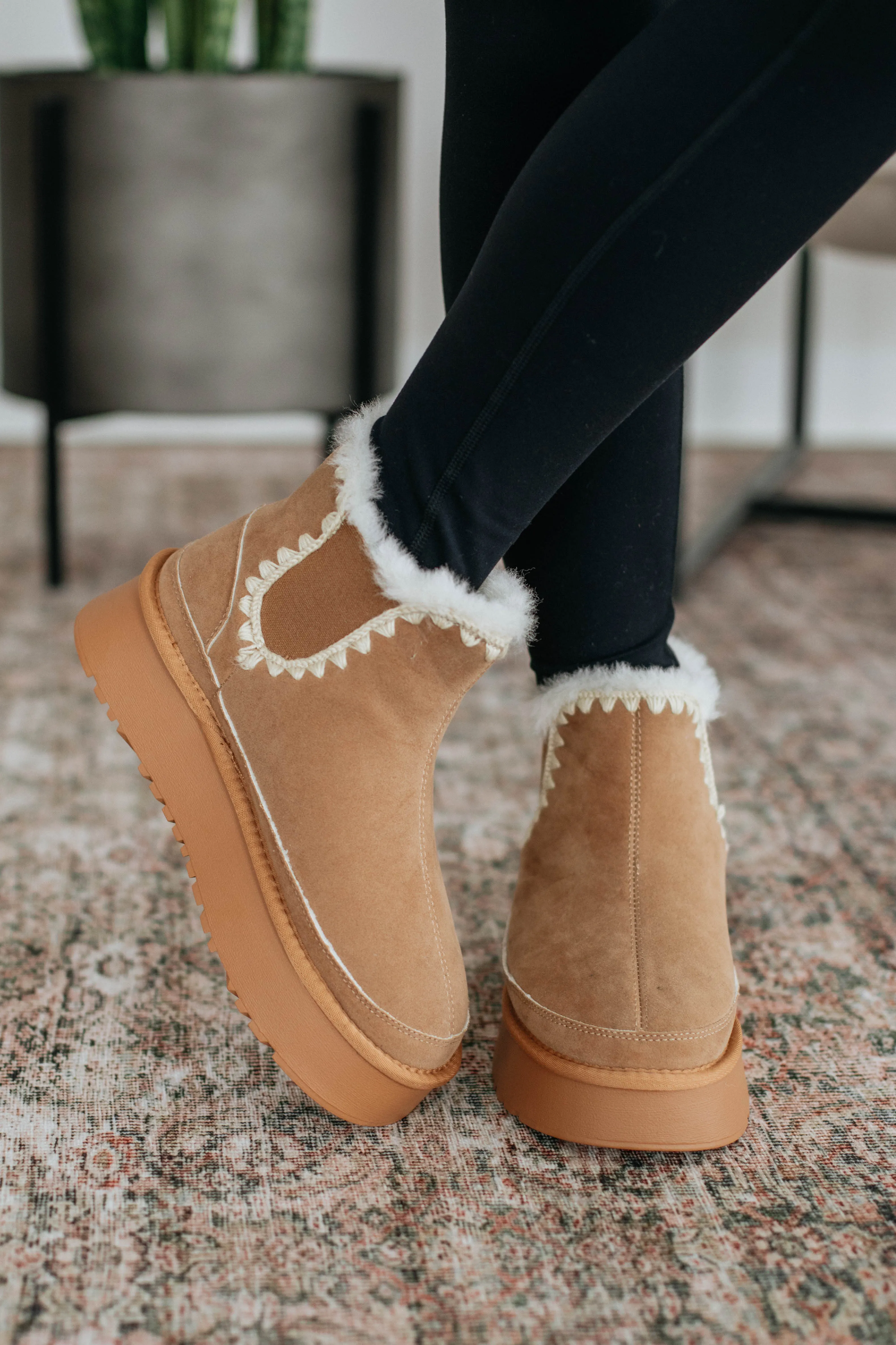 Heat Free Body Balance Slowing It Down Platform Boots - Camel