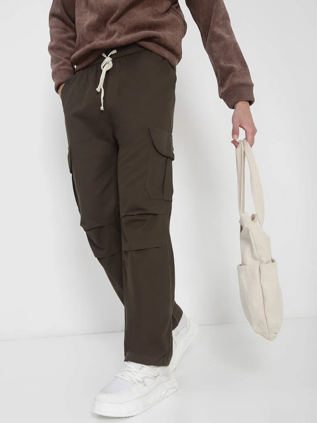 Flexible Fit Wrinkle Resistant Men's Cotton Olive Straight Fit Cargo Trousers