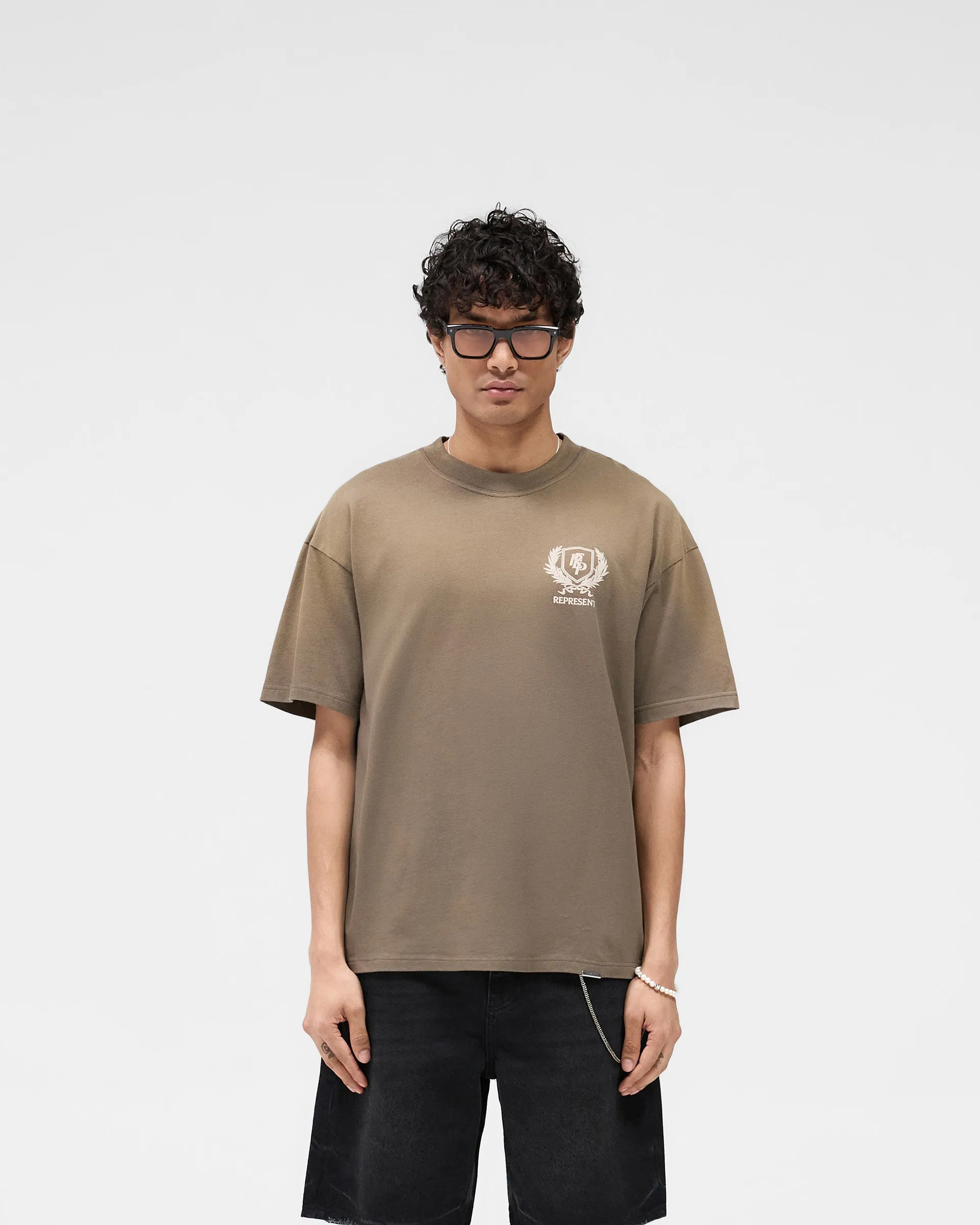 Durable Style Crest T-Shirt - Dark Taupe