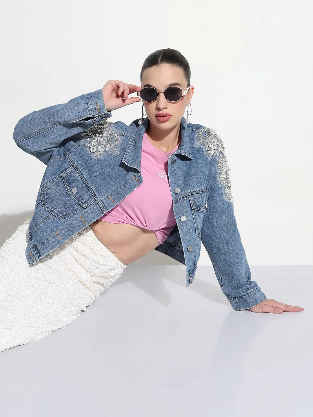 Women's Blue Spread Collar Relaxed Fit Denim Jacket High Collar Design