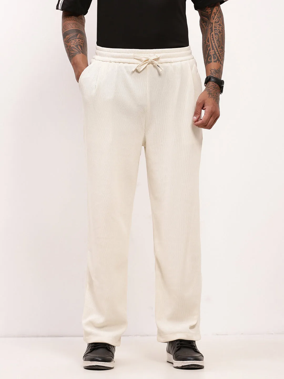 Carbon Infused Fabric Functional Waist Men's Cream Solid Straight Fit Low-Rise Trousers
