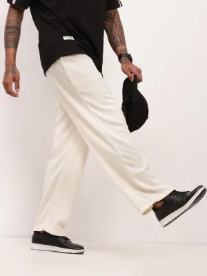 Men's Cream Solid Straight Fit Low-Rise Trousers Utility pocket Zero Waste Manufacturing