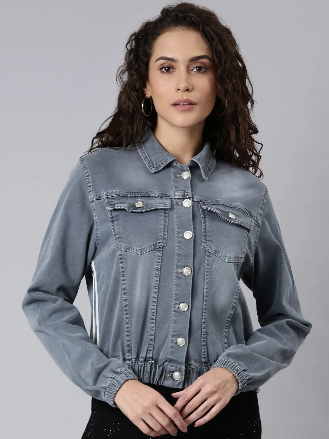 TemperatureRegulating Tech Women's Grey Shirt Collar Denim Jacket