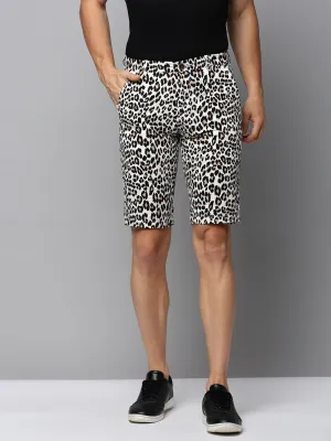 Men's Off White Animal Printed Cotton Shorts Simple Flex Low Maintenance Fabric