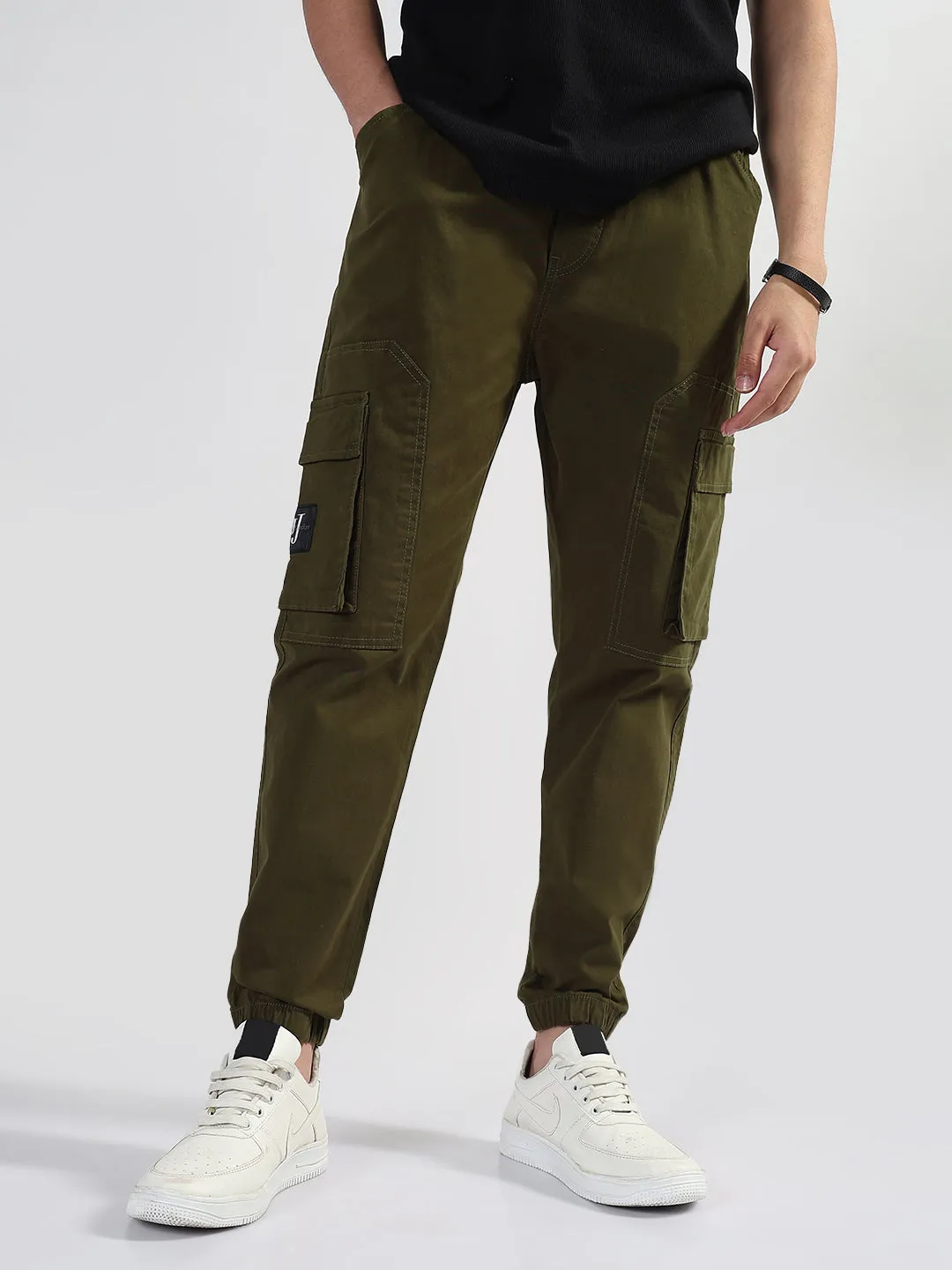 Sporty Touch Men's Olive Solid Cargo Joggers