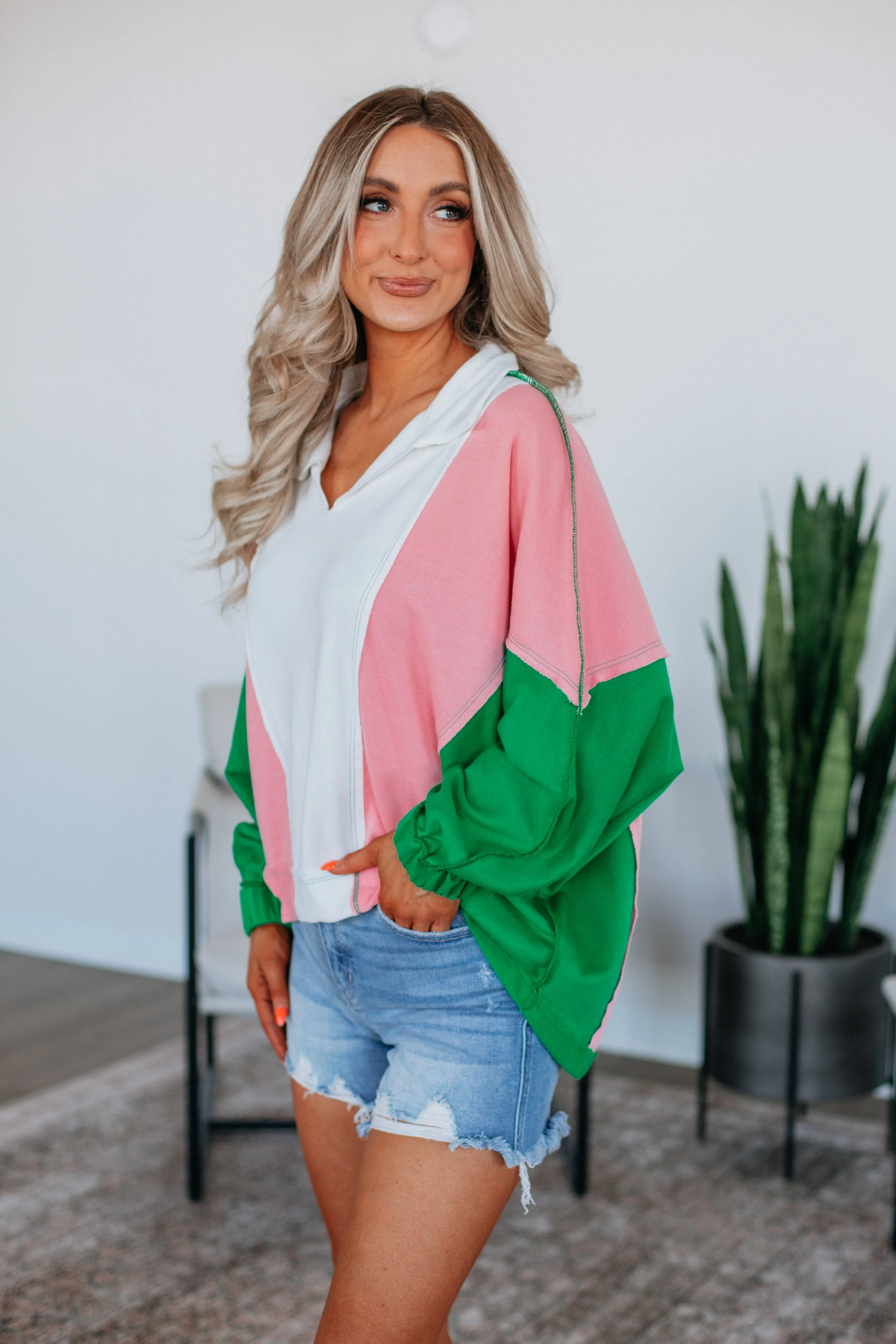 Abstract print dancing suitable Vanya Oversized Pullover - Kelly Green Mix