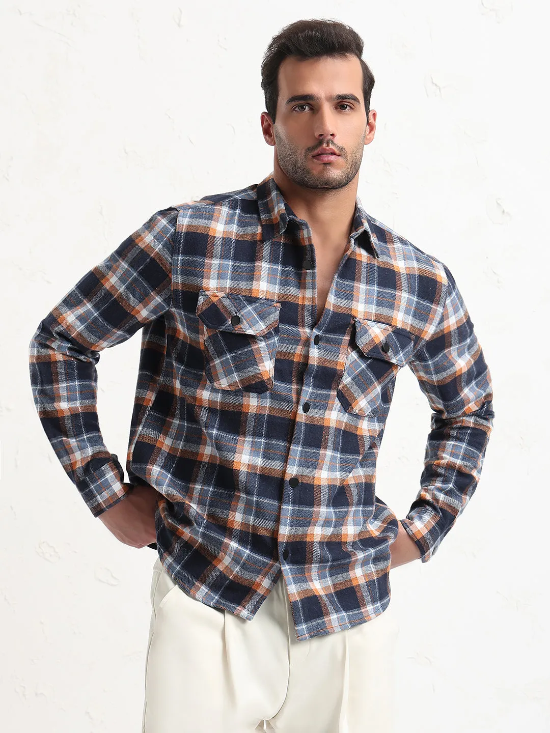 Soft and Relaxed Men's Navy Blue Checked Slim Fit Shacket