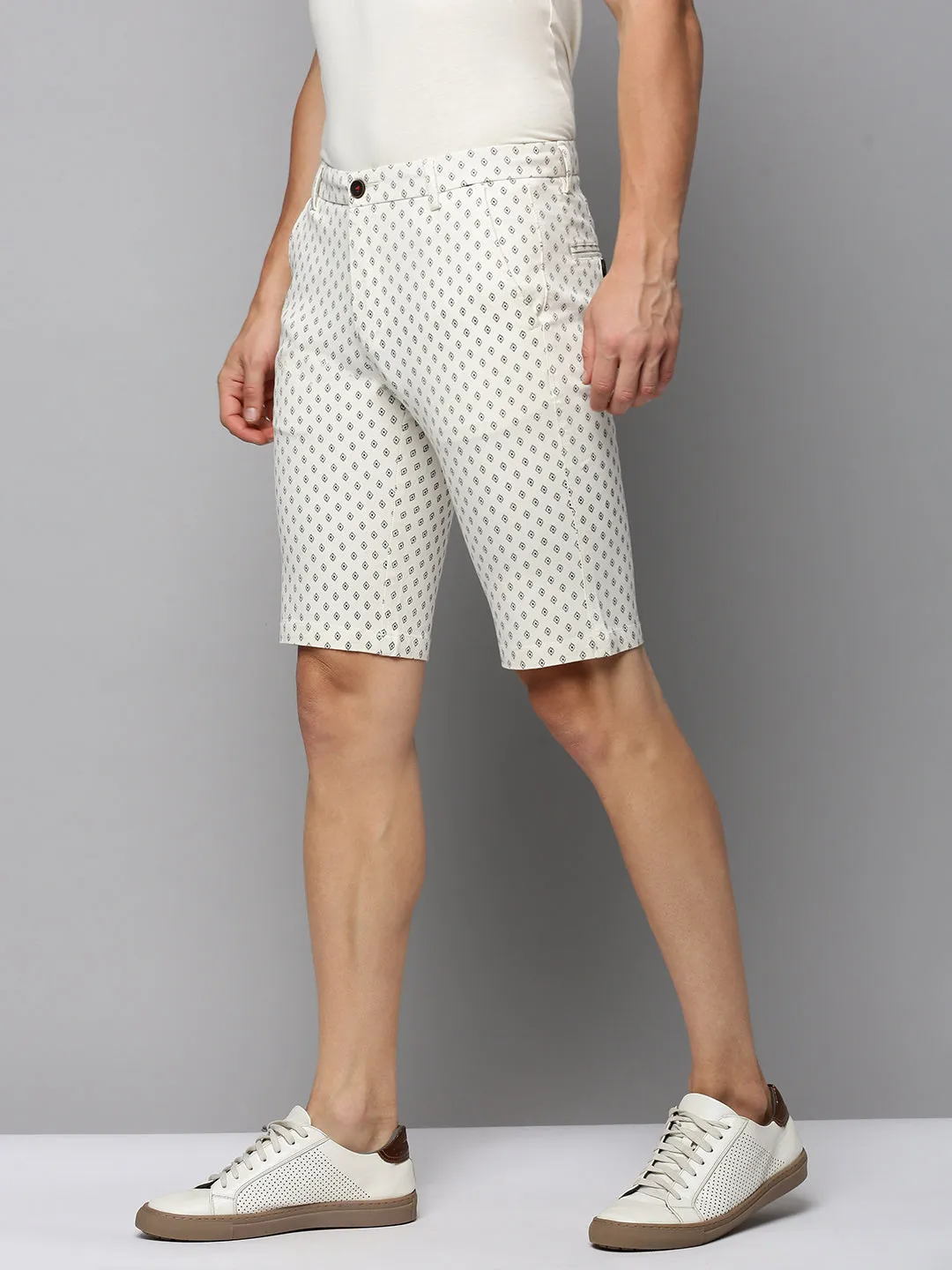 Tailored Cut Men's Beige Printed Cotton Shorts