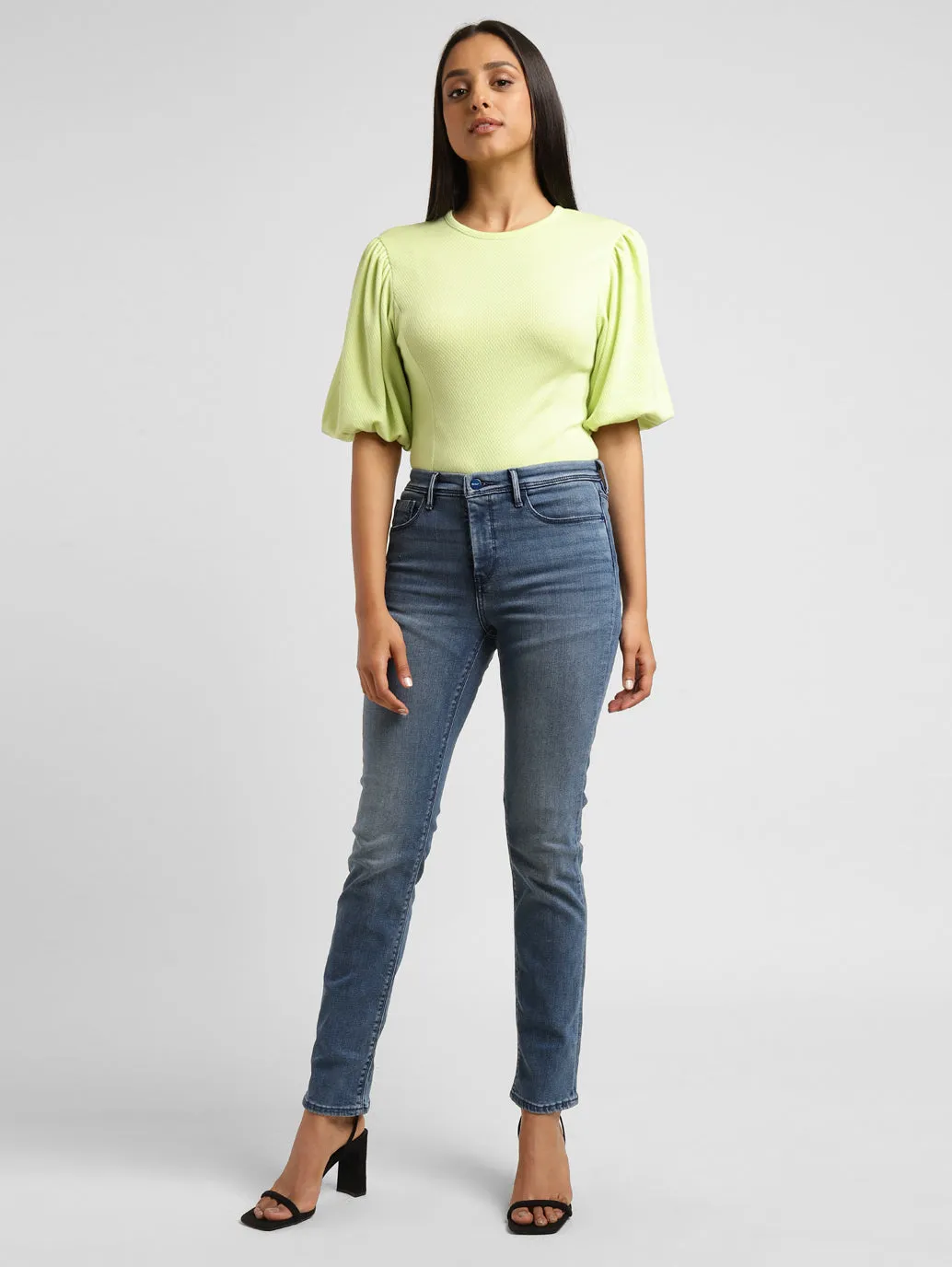 Minimal Shrinkage Fabric Anti Static Treatment Women's 312 Blue Straight Fit Mid Rise Jeans