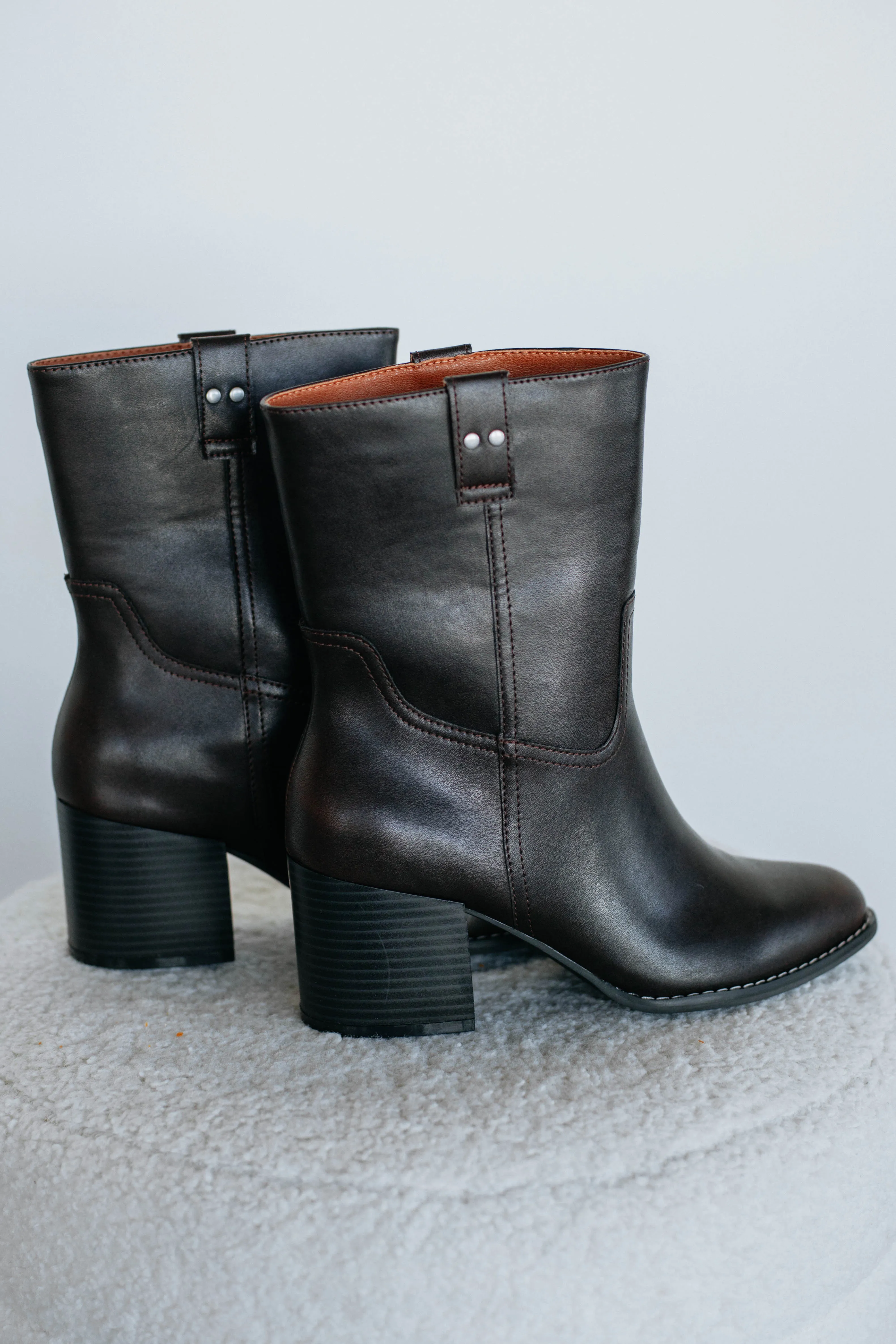 Walking A Fine Line Boots - Coffee Formal Mode Work Base