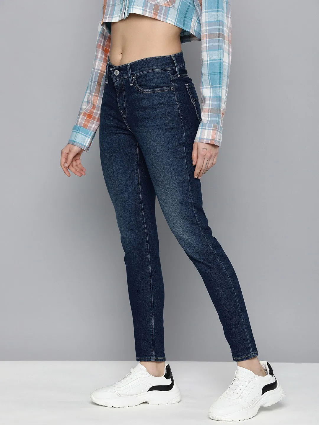 Classic Autumn Days Adult Fashion Weekend Warrior Earthy Women's 710 Blue Skinny Fit Mid Rise Jeans