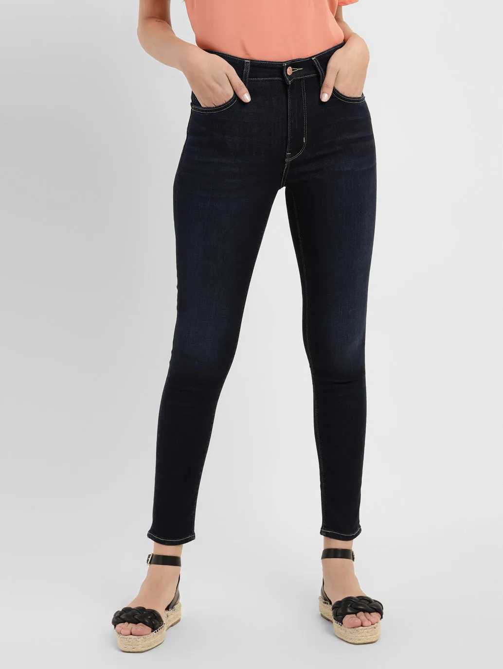 Go Anywhere Look Women's 721 Navy Blue Skinny Fit High Rise Jeans