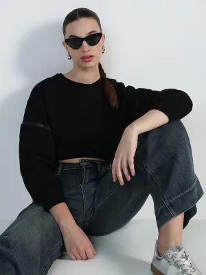 Competitive Advantage Water-Repellent Finish Women's Black Oversized Sweatshirt with Zipper Detail