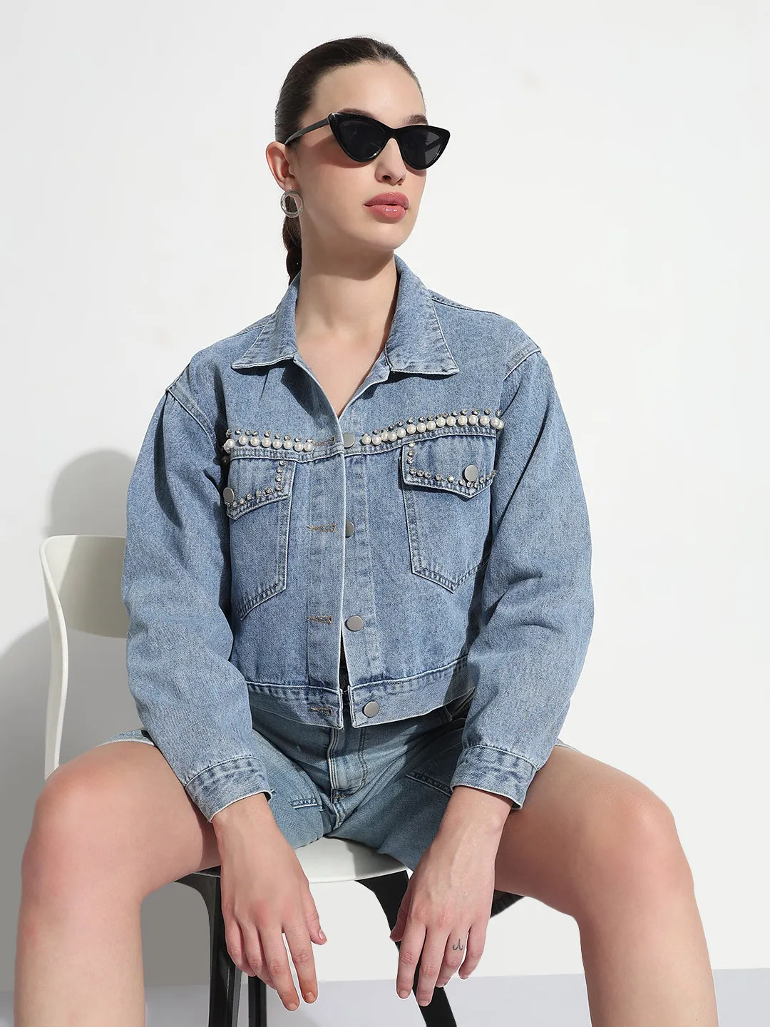 Hooded Comfort Fit Women's Embellished Blue Spread Collar Relaxed Fit Denim Jacket