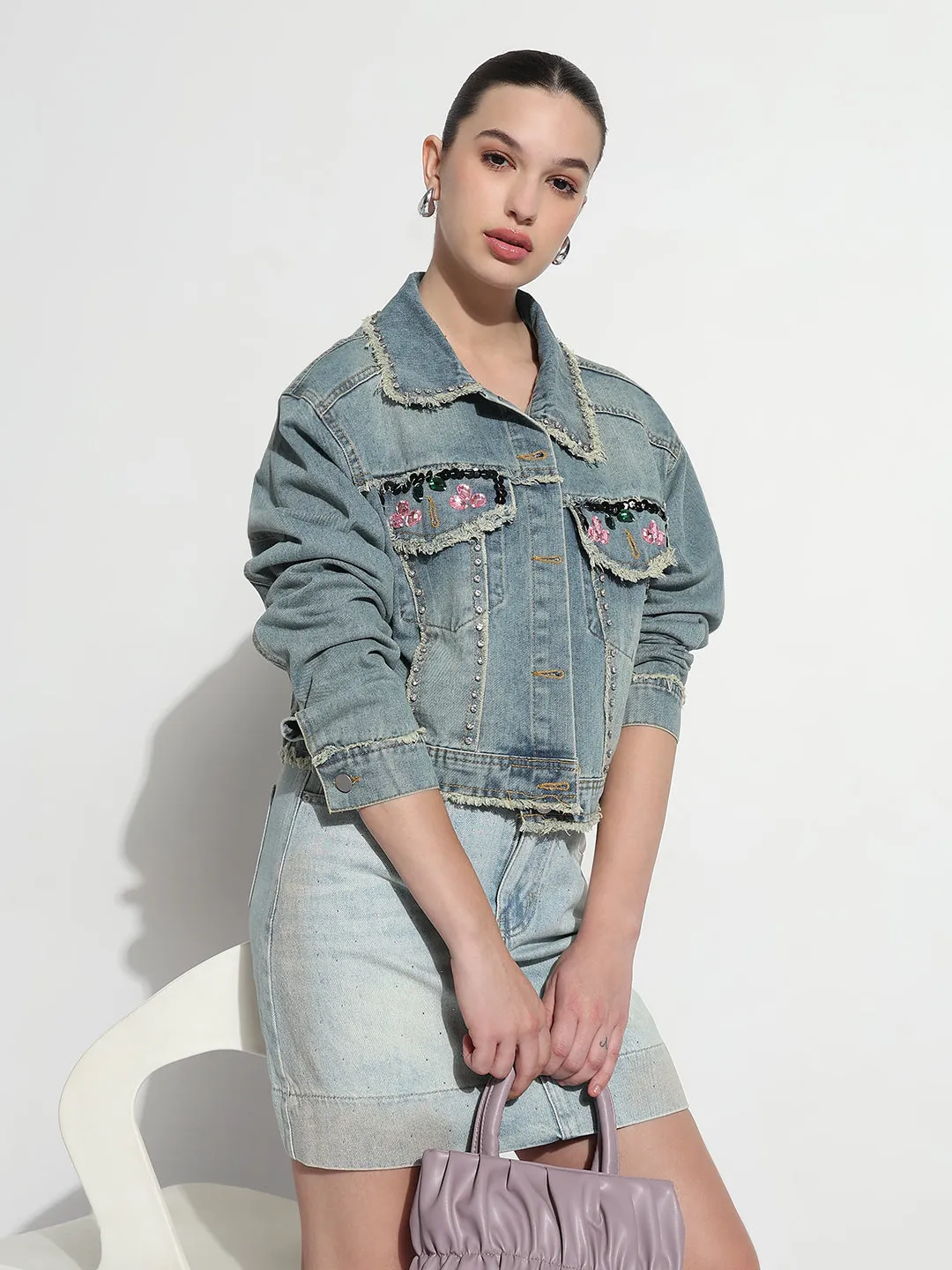 Durable Outer Shell Ventilation Vents Women's Embellished Blue Spread Collar Relaxed Fit Denim Jacket